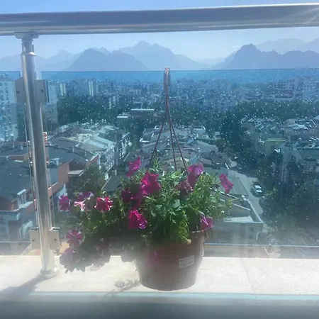 Apartment Квартира С Панорамным Видом На Море И Горы Antalya